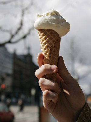 ”Tuokio tötteröjäätelöstä...” Nyt alkaa kesä olla lähellä.