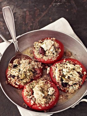 Kreikkalaishenkinen pikkuruoka on omiaan lämpimän päivän kevyeksi lounaaksi.