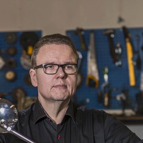 Moottoripyöräkerho on ollut Vesalle tärkeä paikka teini-ikäisestä lähtien. Kerhon kaverit olivat huolissaan Vesan terveydestä, mutta nyt hänestä on tullut kannustava esimerkki.