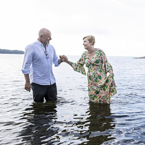 Syvien vesien jälkeen Ina Westman ja Juko Hakala ovat oppineet elämään long covidin kanssa. "Nyt tiedän, että tuet minua kaikessa", Ina sanoo.