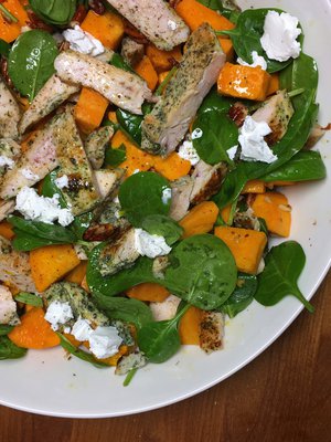 Talvella salaattikin voi olla lämmin ruoka.