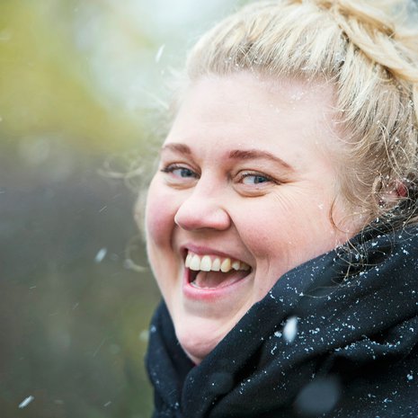 ”Olen kuvissa oma itseni”, Iiu Susiraja sanoo.
