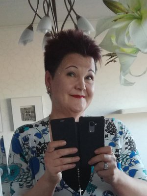 Kirsi Airosen koti ja koko olemus ovat muuttuneet KonMari-oppien avulla. Samalla hän on saanut enemmän aikaa niille asioille, joita hän arvostaa.