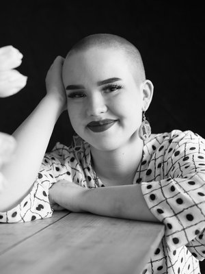 ”Kun joku Instagramin seuraajani kertoo, että kuvani ovat antaneet voimaa, alkaa itkettää ilosta. Voin inspiroida muita!”<EP>