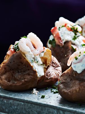 Kuka voisi vastustaa rapeakuorisia uuniperunoita?