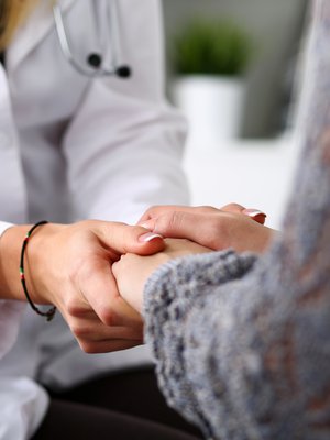 Käynti muistitestissä voi olla tarpeen, jos muistisairauteen viittaavia oireita on paljon.