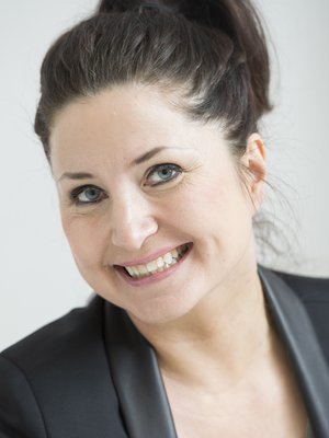 Sari Helin, 47, antaa verkossa vertaistukea kaikille niille, jotka välillä tuntevat itsensä huonoiksi äideiksi. Siis melkein kaikille.